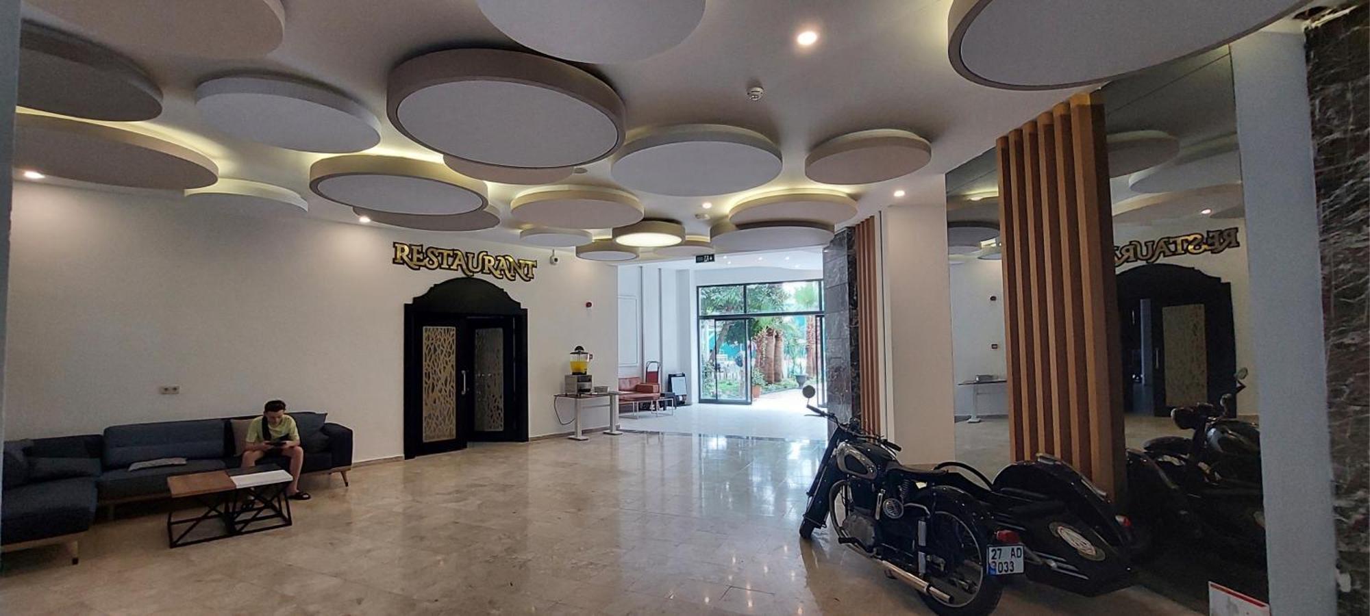 Uk Hotel Kiris Antalya Eksteriør billede