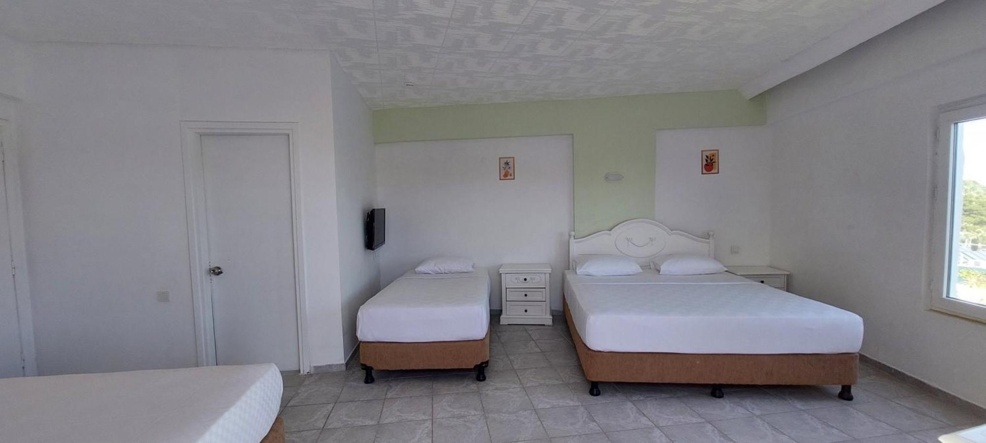 Uk Hotel Kiris Antalya Eksteriør billede