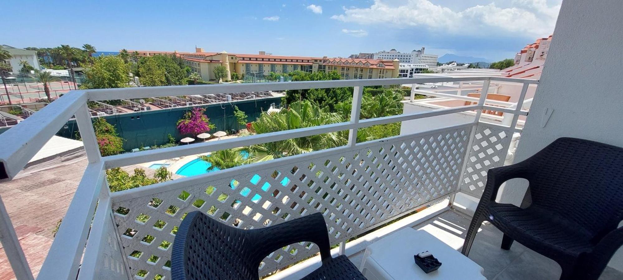 Uk Hotel Kiris Antalya Eksteriør billede